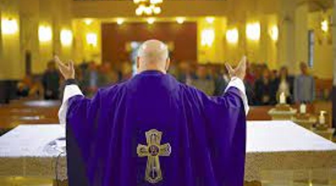 Pide Gobernación a sacerdotes respetar la veda electoral