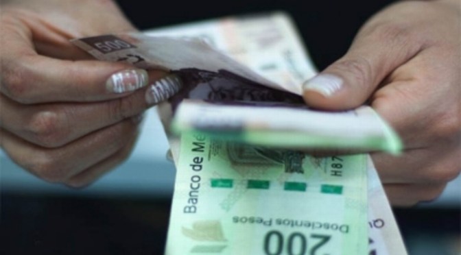 Pensiones para adultos mayores aumentarán el 15% el próximo bimestre, anuncia AMLO