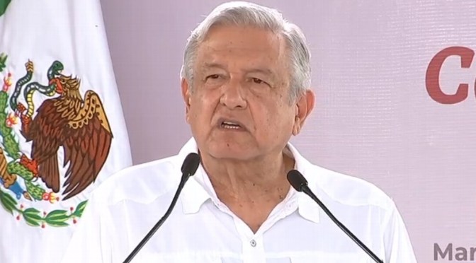 Tenemos que cuidarnos para que no haya rebrote de COVID-19 en Veracruz: AMLO