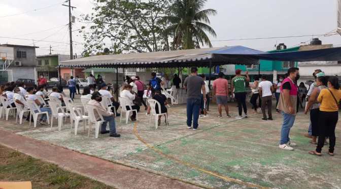 Se atrasan casillas en Nanchital