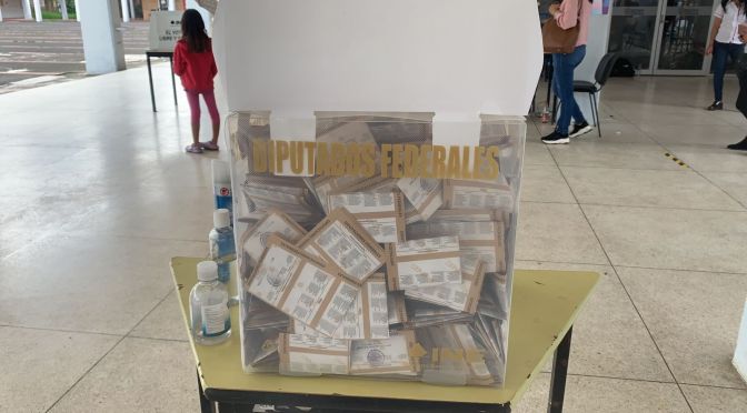 Sin contratiempos cerraron casillas en Xalapa.