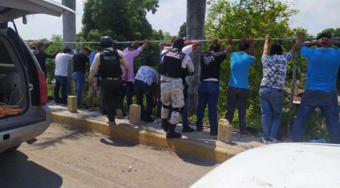 Detienen a 55 personas armadas en Pánuco