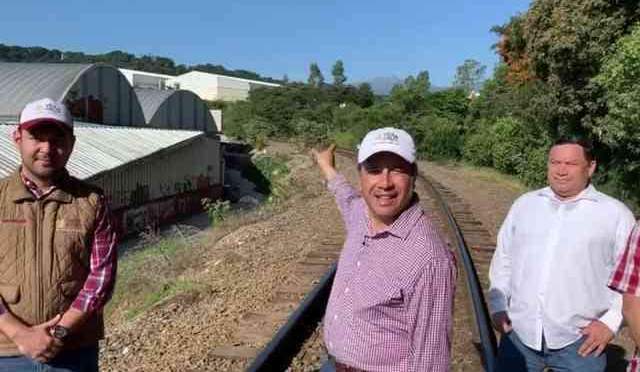 En dos años debe quedar listo tren ligero de Xalapa: AMLO