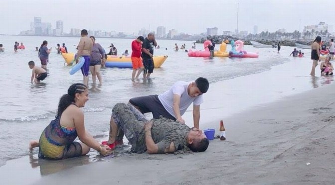 Ya estamos curados de espanto”, dicen turista en Veracruz pese al COVID-19