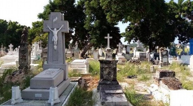 Cierran playas y panteones por COVID-19 en Alvarado, Veracruz