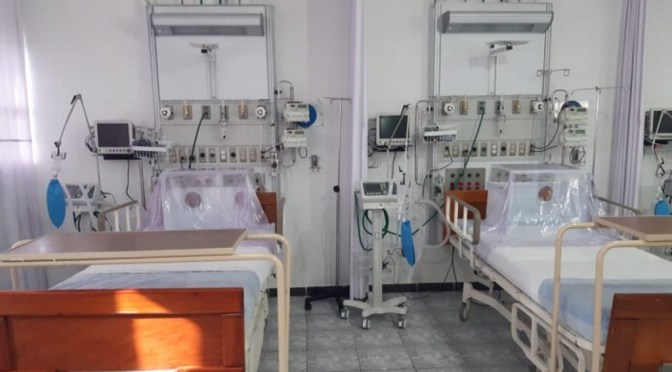  Ante tercera ola de COVID-19, México inició reconversión hospitalaria, informan