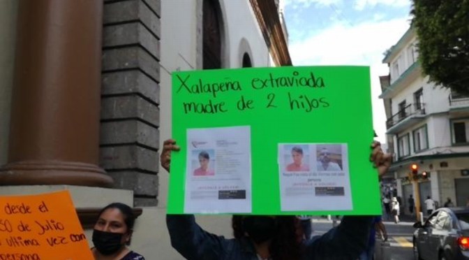 Taxista lleva cinco días desaparecida en Xalapa, familiares piden apoyo al gobierno