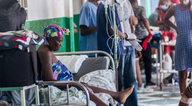 Haití: hospitales saturados y escasez de medicinas tras el terremoto