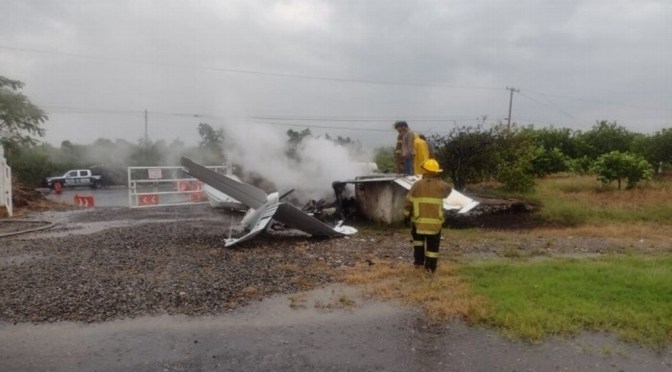 Muere piloto de avioneta que cayó en San Rafael, Veracruz