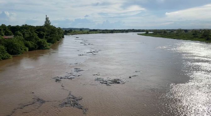 Alerta en Veracruz por crecida de ríos, descargas de Oaxaca podría empeorar situación