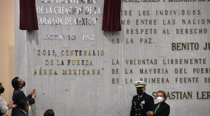 Homenajean a la Marina Armada de México en el Congreso de Veracruz.