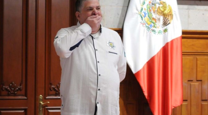 Policías veracruzanos de los mejores pagados del país