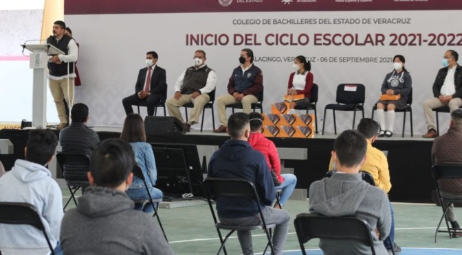 En Veracruz, regresaron a clases 558 mil estudiantes y 42 mil docentes de Educación Media Superior y Superior
