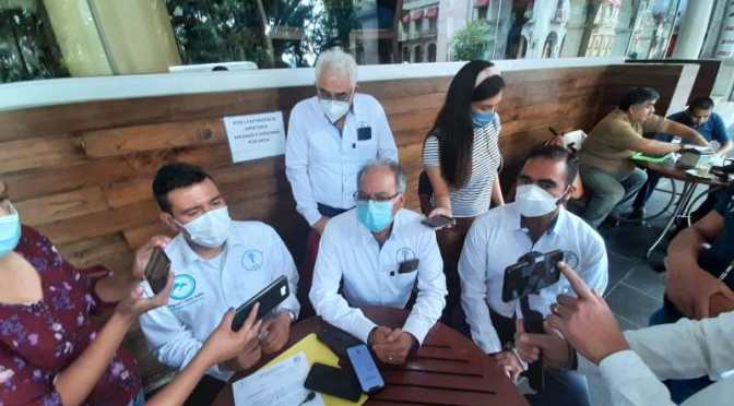 COVID-19 modificó hábitos alimenticios de familias que desencadenó en variados procesos infecciosos bucales