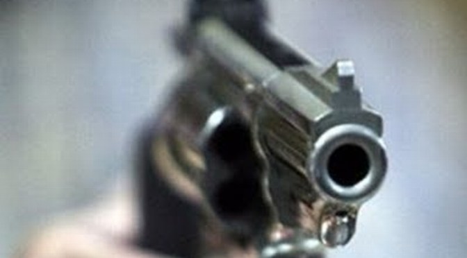 Le roban 500 mil pesos a cuentahabiente en avenida Costa Verde