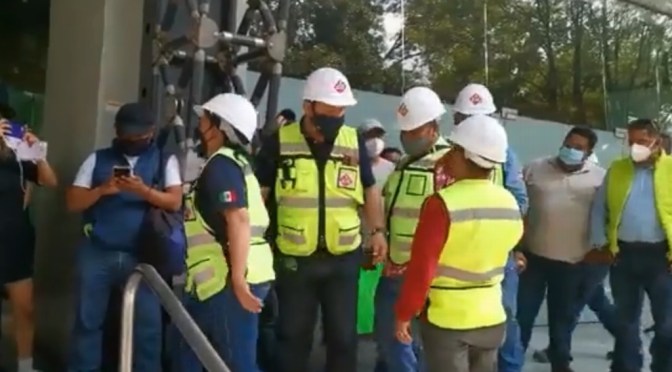 Gaseros se manifiestan afuera de la Secretaría de Energía, en CDMX