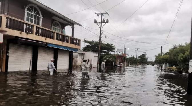 En un día, se acumuló una cuarta parte de lo que llueve en un año en Los Tuxtlas: Cuitláhuac
