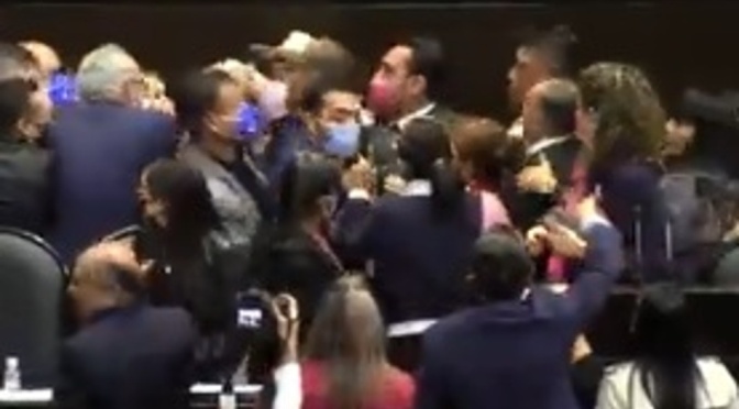Diputados del PAN y Morena se acusan de “borrachos” tras enfrentamiento en sesión
