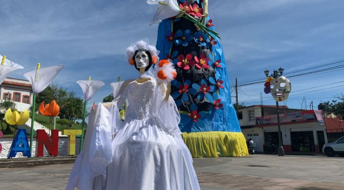 Catrina monumental misanteca, otro año buscando el récord Guinness.