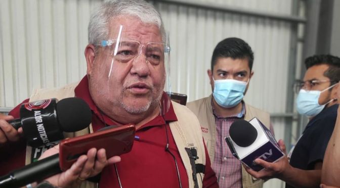 754 docentes intentaron colarse para vacunarse con Pfizer.