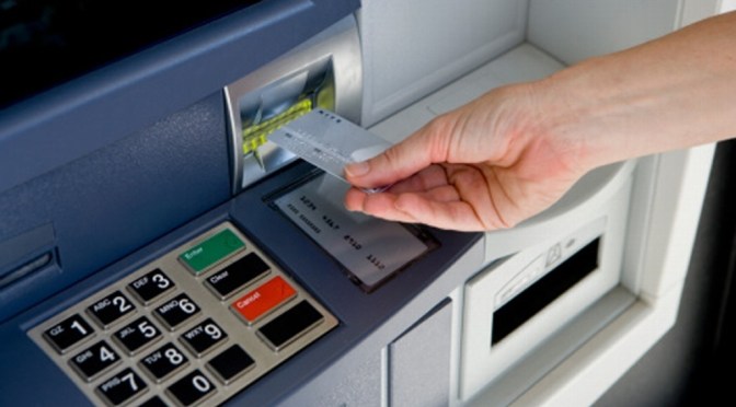 Abrirán los bancos por puente del 15 de noviembre?