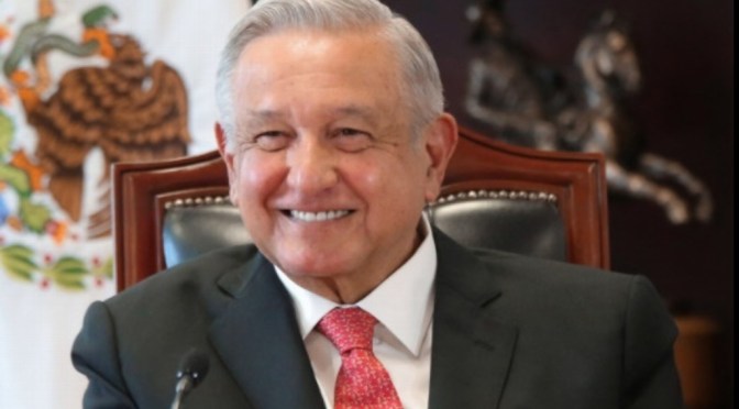 AMLO informa al Senado que se ausentará del país del 17 al 19 de noviembre