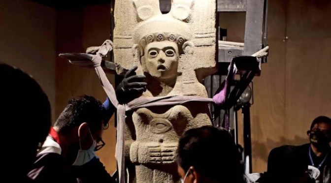 Álamo, referente nacional por la «Joven de Amajac» sustituirá a la estatua de Colón en el Paseo de la Reforma