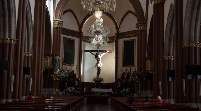 La Arquidiócesis de Xalapa, se suma al Buen Fin y promociona 100 por ciento de descuento en todos los pecados