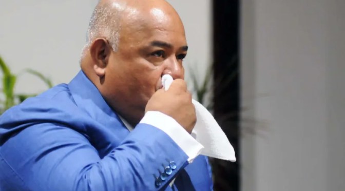 Antes que a Veracruz Monreal debe voltear primero a ver a Zacatecas «dónde hay mucha violencia». Pero el secretario de gobierno no se molesta con el senador por criticar la ley de ultrajes a la autoridad