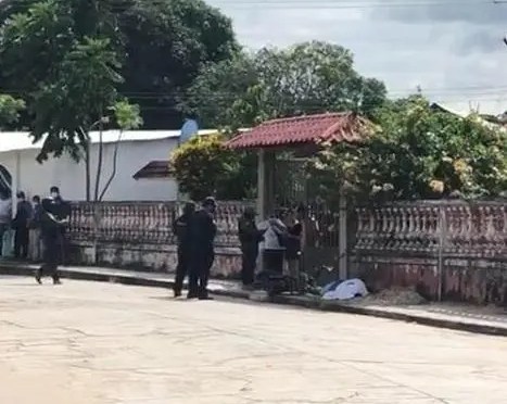 Asesinan a ex policía en Texistepec, su mujer resultó herida