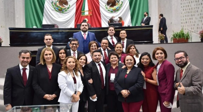 Gobierno humanista, como el del Presidente López Obrador, garantía para recuperar la paz y el bienestar: Diputados de Morena.