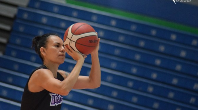 Será buena temporada para el basquetbol femenil: Coach de Halcones Xalapa.