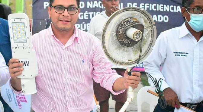 No más recogedores y cubetas como luminarias, Úrsulo Galván moderniza su Alumbrado Publico