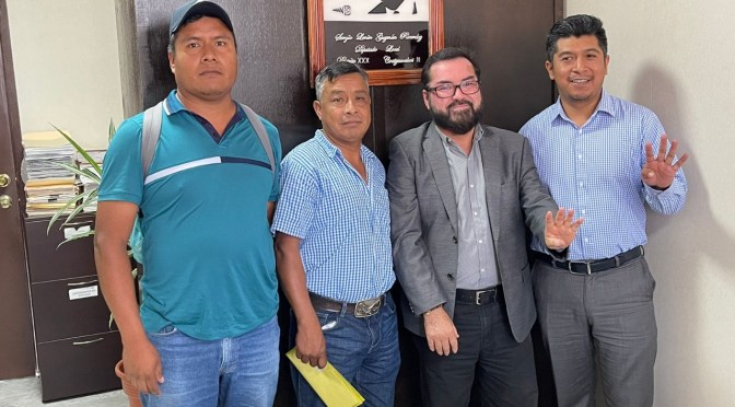 Después de 20 años, 143 familias tendrán certeza jurídica con regularización de predios en Zongolica: Sergio Guzmán