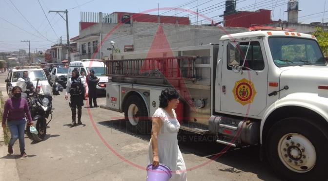Terreno baldío a punto de incendio en la colonia Revolución de Xalapa