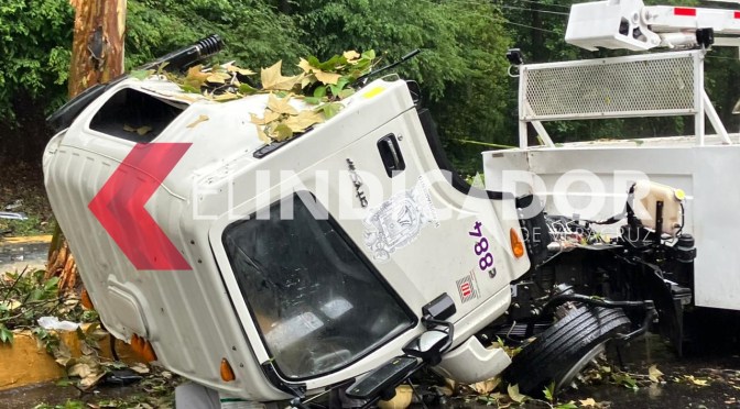 Accidente vehicular deja una persona sin vida y otras cuatro heridas