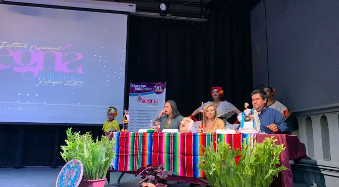 Presenta Ayuntamiento Festival Nacional Alegría Folklórica Xalapa 2023.