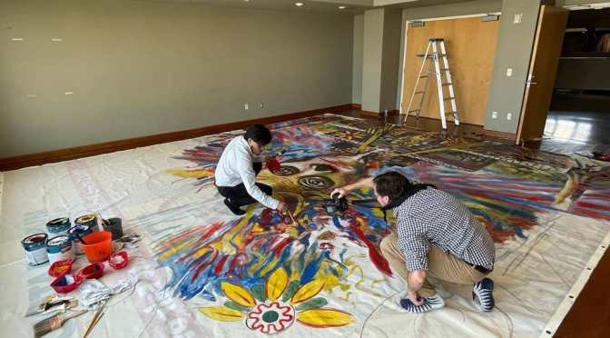 Jorge Domínguez, artista tének huasteco elaborará mural en Dallas Texas.