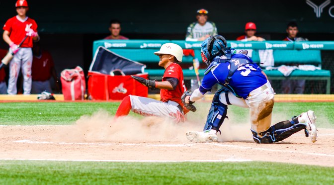 El Águila muestra su talento a GL.