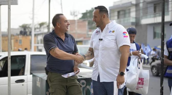 La voz de los xalapeños es fundamental para la creación de políticas públicas: Sergio Hernández.