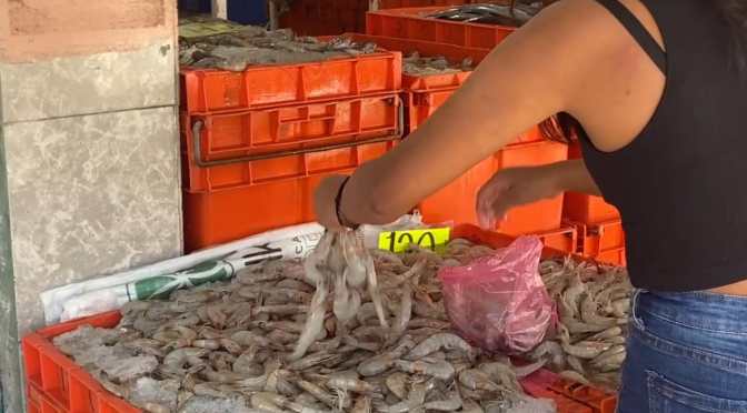 Por mal tiempo no hay pesca y eso eleva los precios del producto del mar.