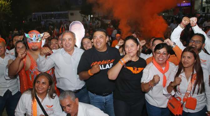 Román Moreno arranca campaña en Xalapa: «Vamos por una ciudad segura y con más oportunidades