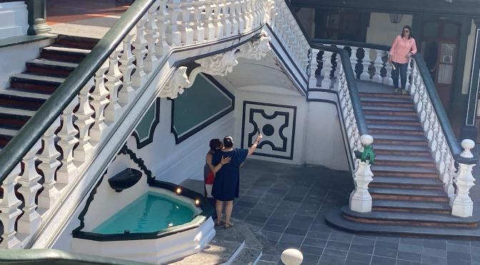 Prepa Juárez de Xalapa construye cisterna y pone en funciones fuente