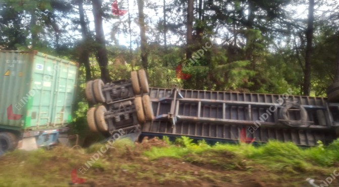 Trágico accidente en la carretera Perote–Xalapa deja un muerto