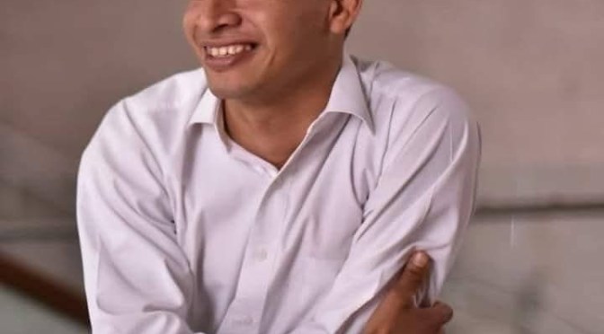 No estaba muerto, estaba de parranda.