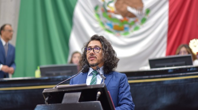 Actualizar leyes contra delitos digitales enVeracruz, propone diputado Carlos Marcelo Ruiz