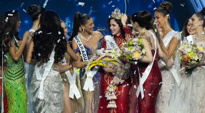 Fátima Bosch obtiene el título de Miss Universo 2025