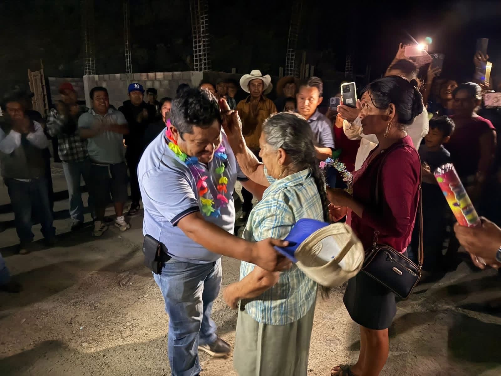 Texcatepec se prepara para la toma de protesta del nuevo Gobierno ...