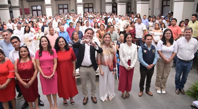Ciento doce parejas se dieron el «Sí” en Bodas Colectivas de San Andrés Tuxtla