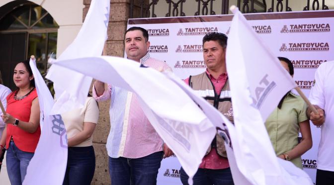 Ayuntamiento de Tantoyuca fortalece Protección Civil con pipa contra incendios y lancha de rescate